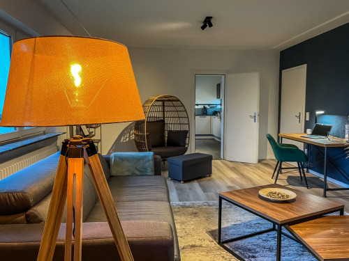 kokomani: Stylish & Spacious Urban Oasis - Gallery - 9