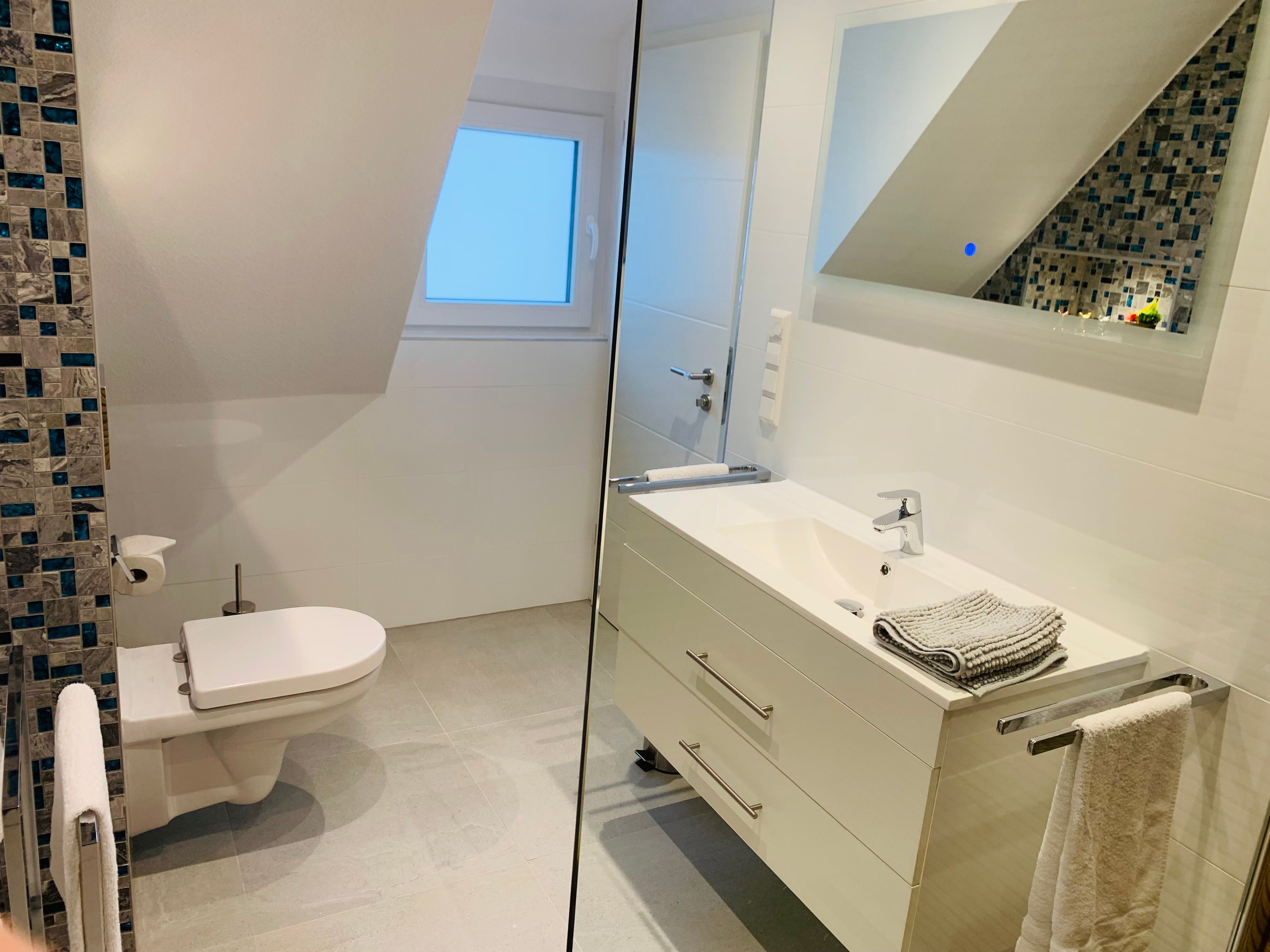 Stylish Duplex Apartment In An Excellent Location - 2