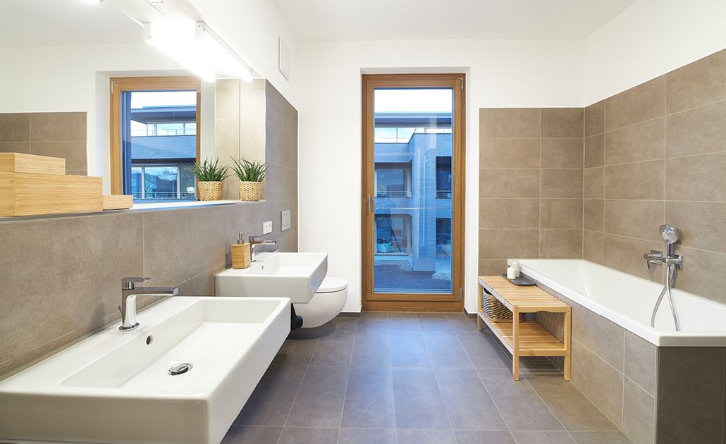  Stylish 3-Room Apartment With Panoramic View  -  Stylish 3-room apartment with panoramic view  - Gallery -  2