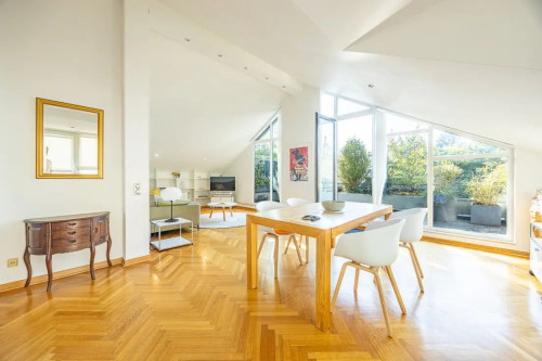 Stylish and modern loft in top location with roof garden, Aachen