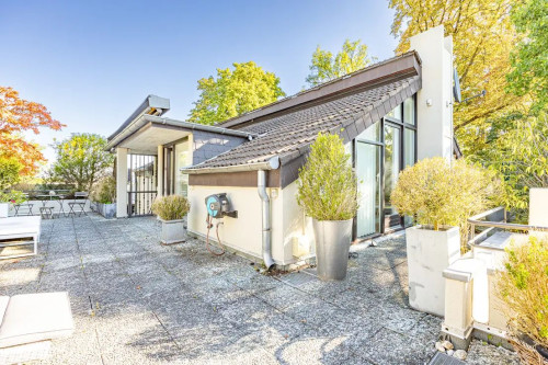 Stylish and modern loft in top location with roof garden, Aachen