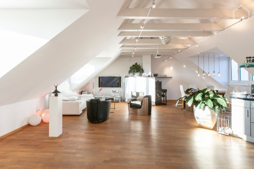 Fantastic, fashionable suite in luxury loft perfectly located at Theresienwiese