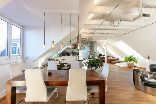 Fantastic, fashionable suite in luxury loft perfectly located at Theresienwiese