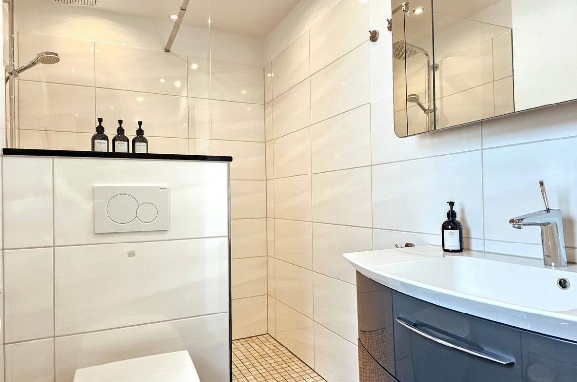  Ara - Large Terrace, BBQ, Kicker, PS4+Streaming  -  Ara - Large Terrace, BBQ, Kicker, PS4+Streaming  - Gallery -  11