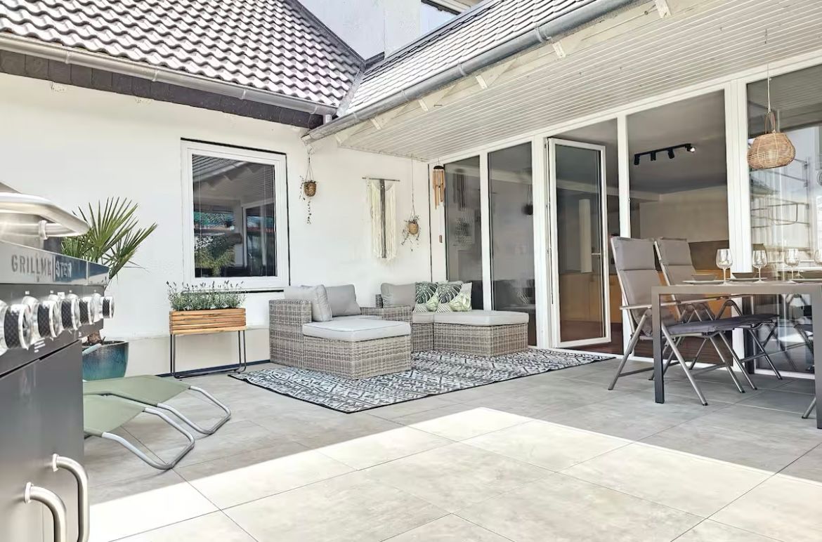  Ara - Large Terrace, BBQ, Kicker, PS4+Streaming  -  Ara - Large Terrace, BBQ, Kicker, PS4+Streaming  - Gallery -  10