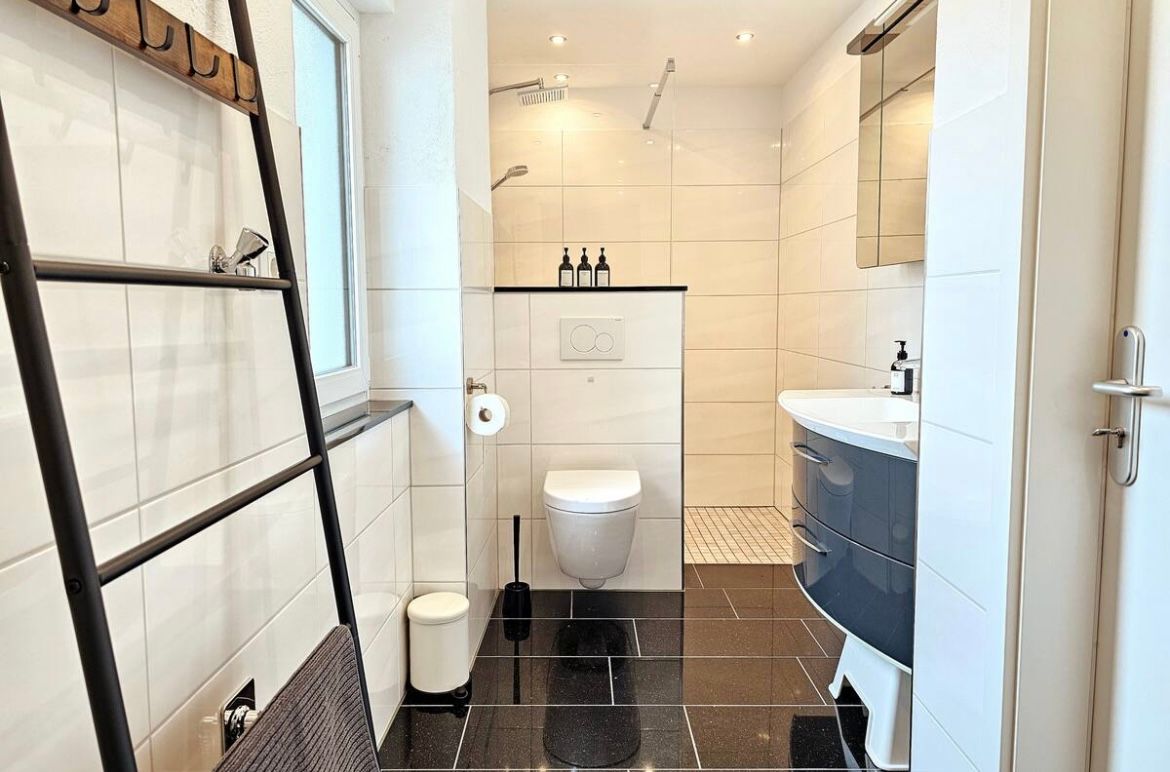  Ara - Large Terrace, BBQ, Kicker, PS4+Streaming  -  Ara - Large Terrace, BBQ, Kicker, PS4+Streaming  - Gallery -  12