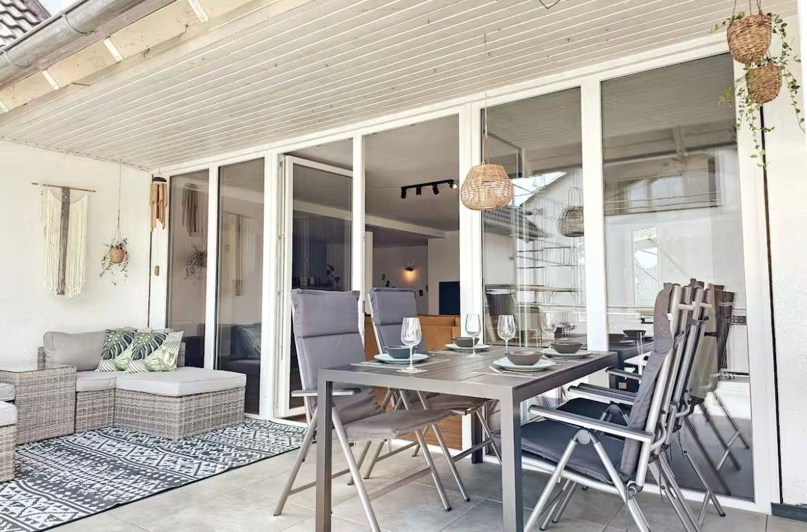  Ara - Large Terrace, BBQ, Kicker, PS4+Streaming  -  Ara - Large Terrace, BBQ, Kicker, PS4+Streaming  - Gallery -  9