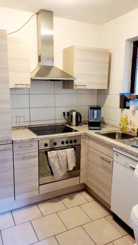 Geräumiges Appartment in zentraler Lage inkl.Parkplatz - Gallery - 19