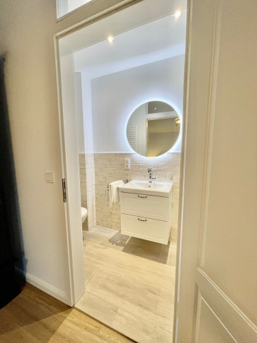 Coliving inclusive cleaning Private room with bathroom