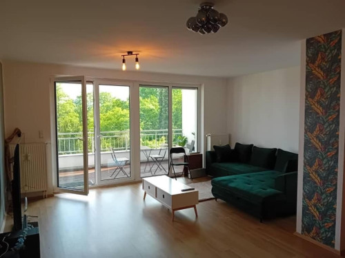 Pretty and bright Apartment in Schwalbach