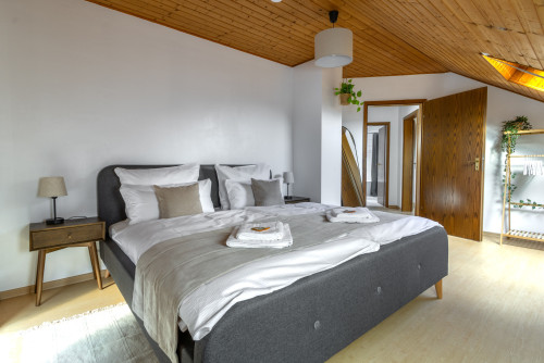 Fully equipped holiday home with garden and terrace - Gallery - 29