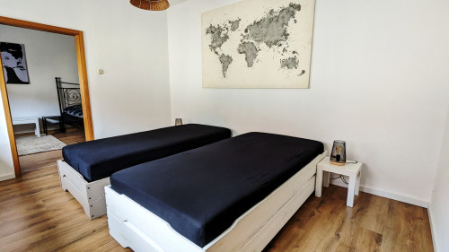 Spacious house with perfect connection to Frankfurt am Main - Gallery - 21