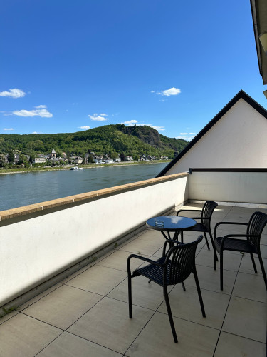 Modern Wohnen mit Rheinpanorama - Gallery - 6