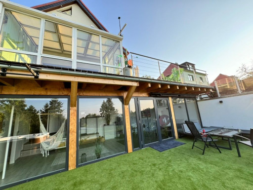 Exclusive House with view on Dresden – Privacy, Comfort & Prime Location