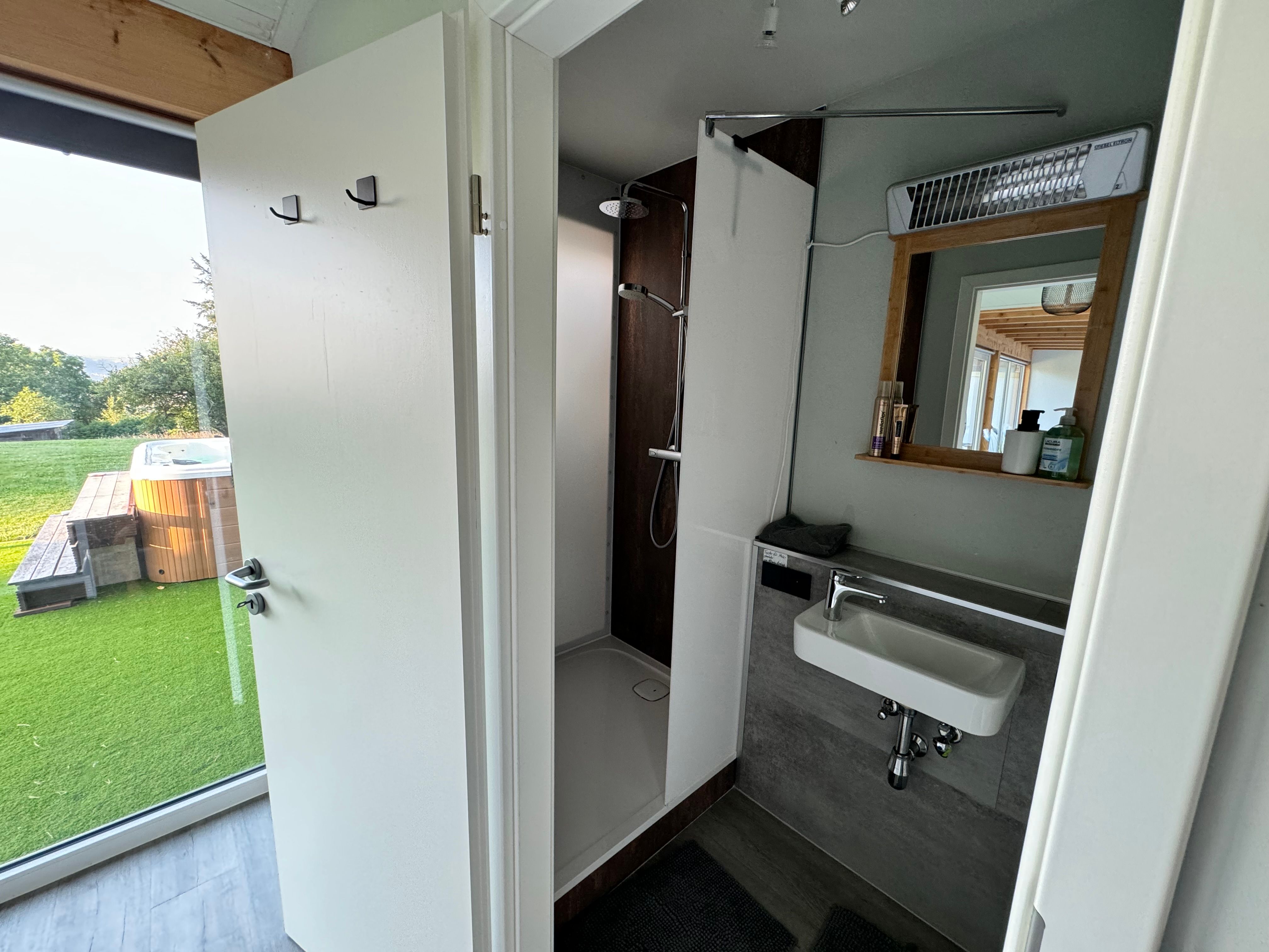  Exclusive House With View On Dresden – Privacy, Comfort & Prime Location  -  Exclusive House with view on Dresden – Privacy, Comfort & Prime Location  - Gallery -  4