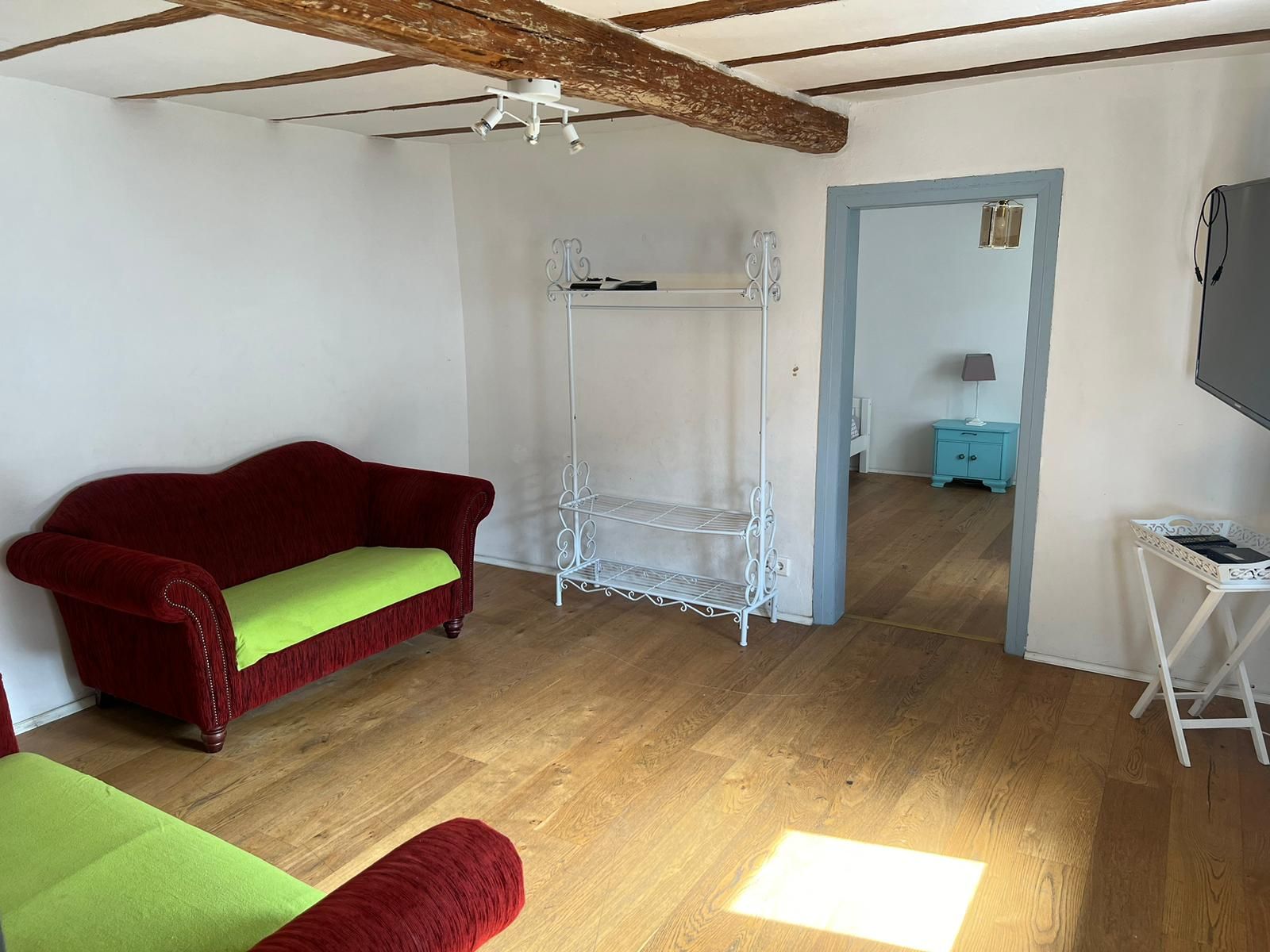  House With Plenty Space And Parking Lot In Gießen  -  House with plenty Space and Parking Lot in gießen  - Gallery -  1