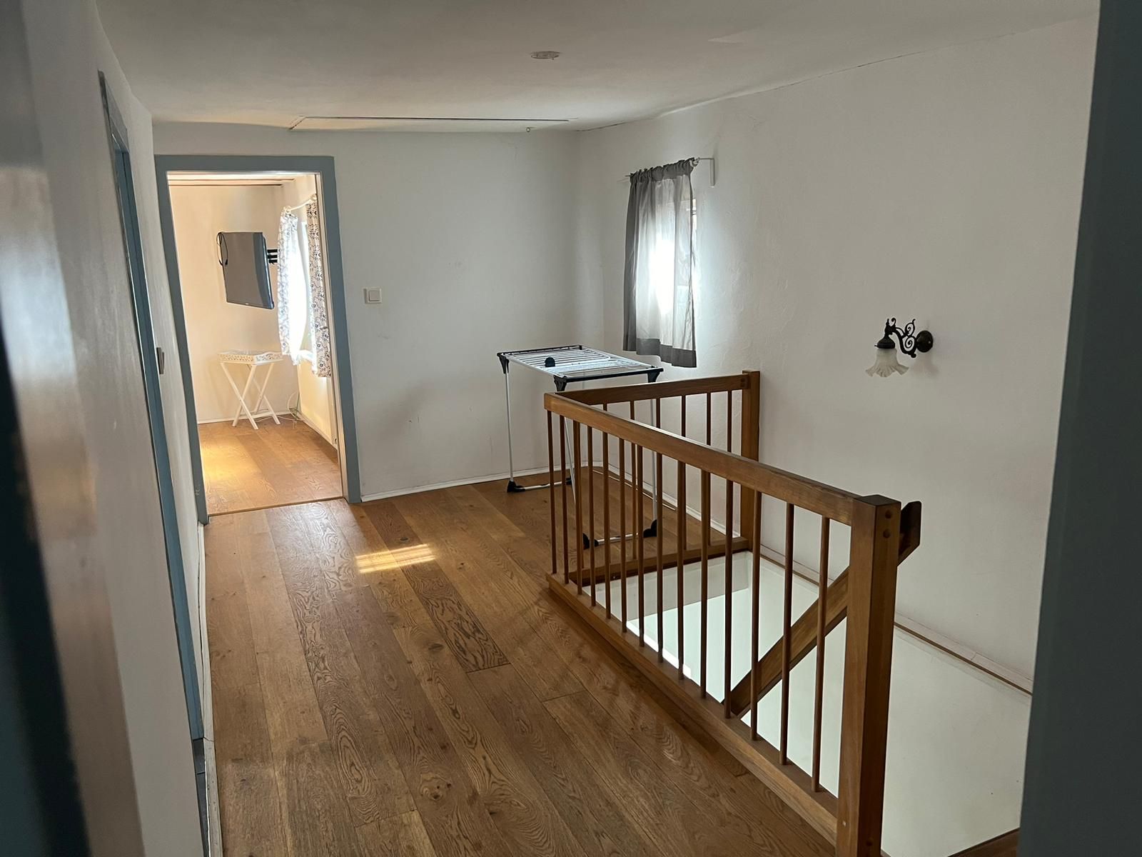  House With Plenty Space And Parking Lot In Gießen  -  House with plenty Space and Parking Lot in gießen  - Gallery -  16