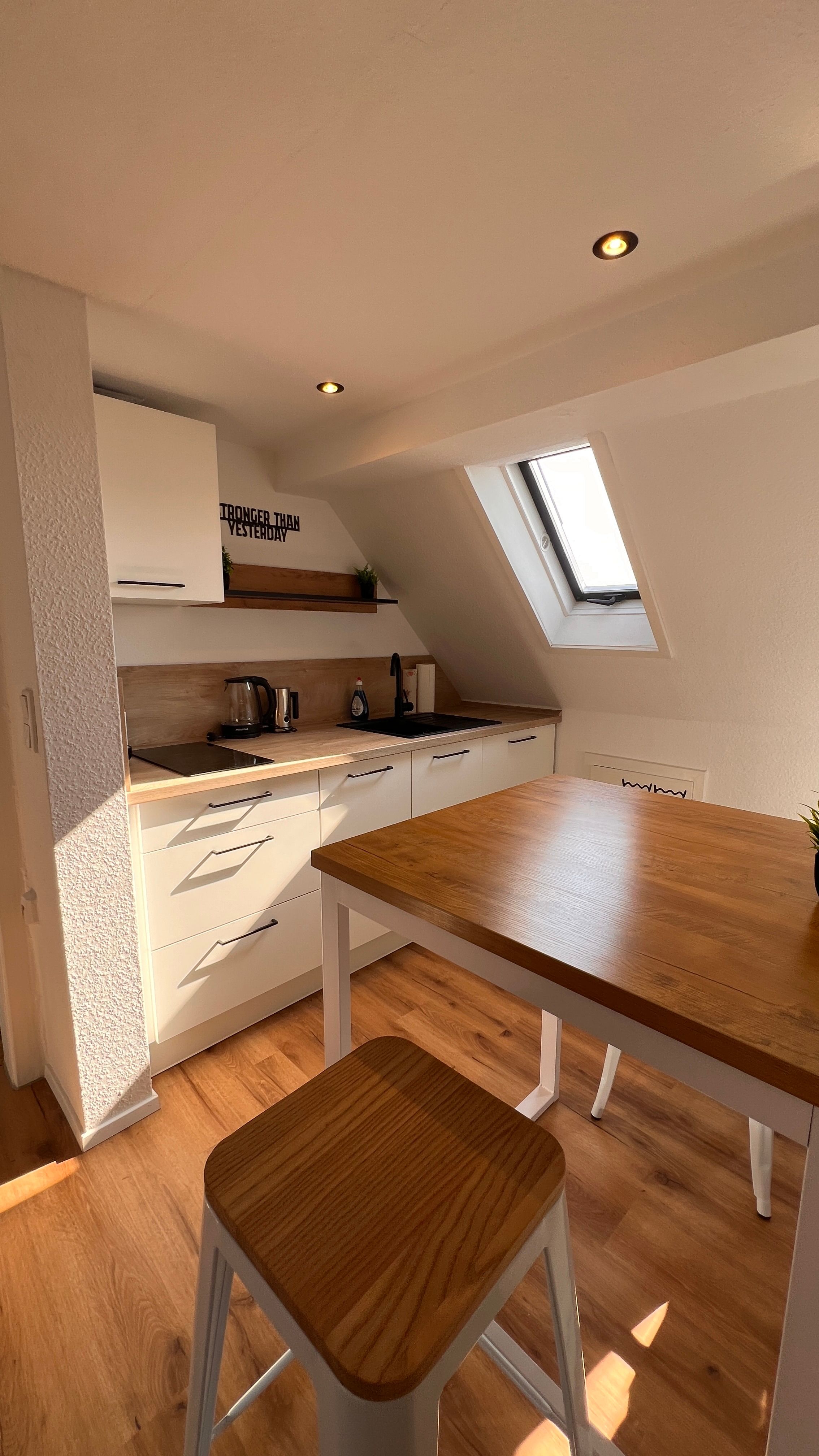 Spacious & Modern Flat In Aschaffenburg - 44
