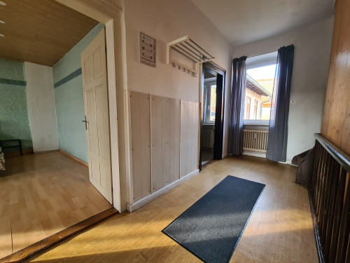 Large house on 2 floors for up to 12 people in Alzey