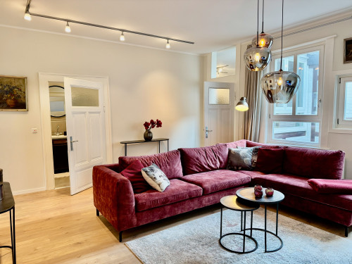 Elegant old town flat with high-quality interior, spacious living area and two stylish bedrooms - Gallery - 16