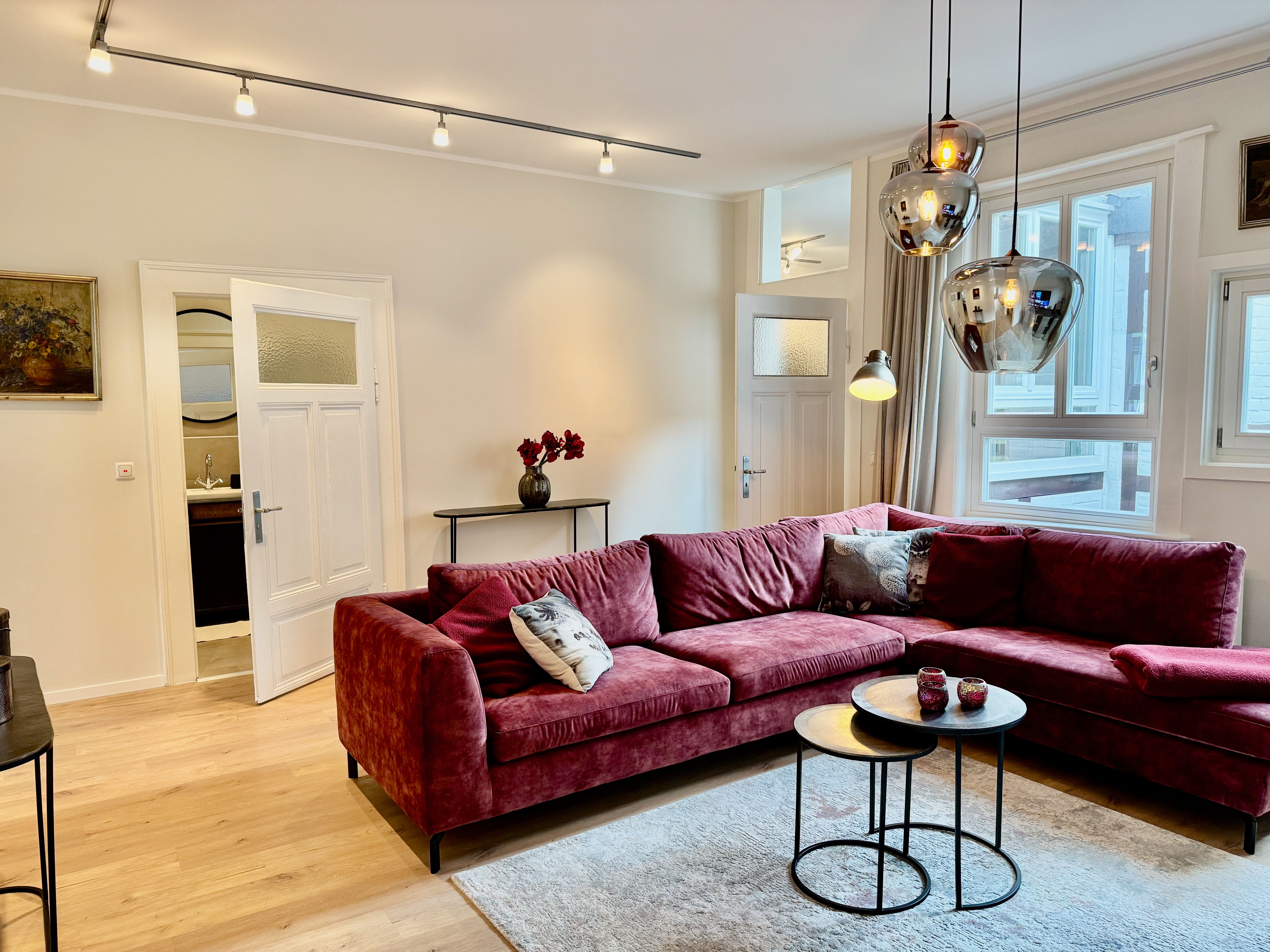  Elegant Old Town Flat With High-Quality Interior, Spacious Living Area And Two Stylish Bedrooms  -  Elegant old town flat with high-quality interior, spacious living area and two stylish bedrooms  - Gallery -  1