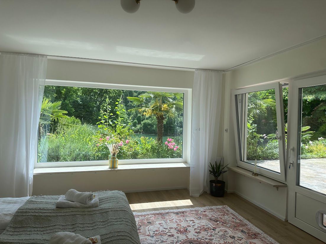  Petite Rheinblick: Unique Riverside Villa  -  Petite Rheinblick: Unique Riverside Villa  - Gallery -  8
