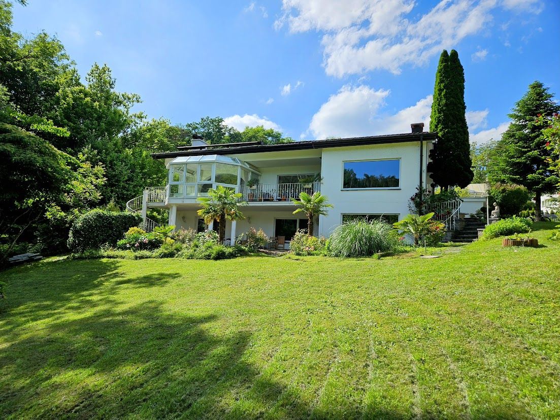  Petite Rheinblick: Unique Riverside Villa  -  Petite Rheinblick: Unique Riverside Villa  - Gallery -  15