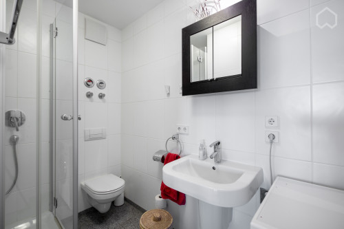 Elegant 3-room luxury apartment with wonderful Rhine panorama - Gallery - 16