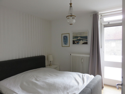 Bright living in Bogenhausen/Denning