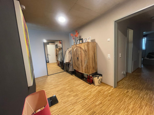 Bright 3-room maisonette apartment with fitted kitchen, loggia and parking space - Gallery - 9