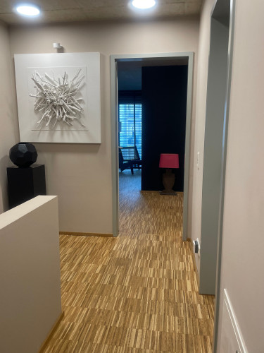 Bright 3-room maisonette apartment with fitted kitchen, loggia and parking space - Gallery - 11