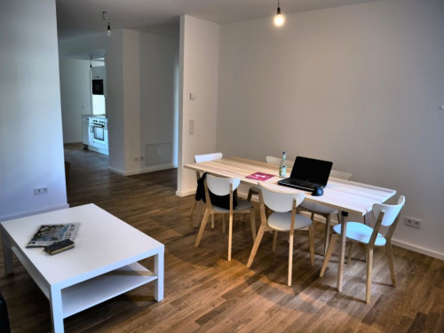 WohnGut max - Big apartment with perfect access to Nuremberg City and Erlangen