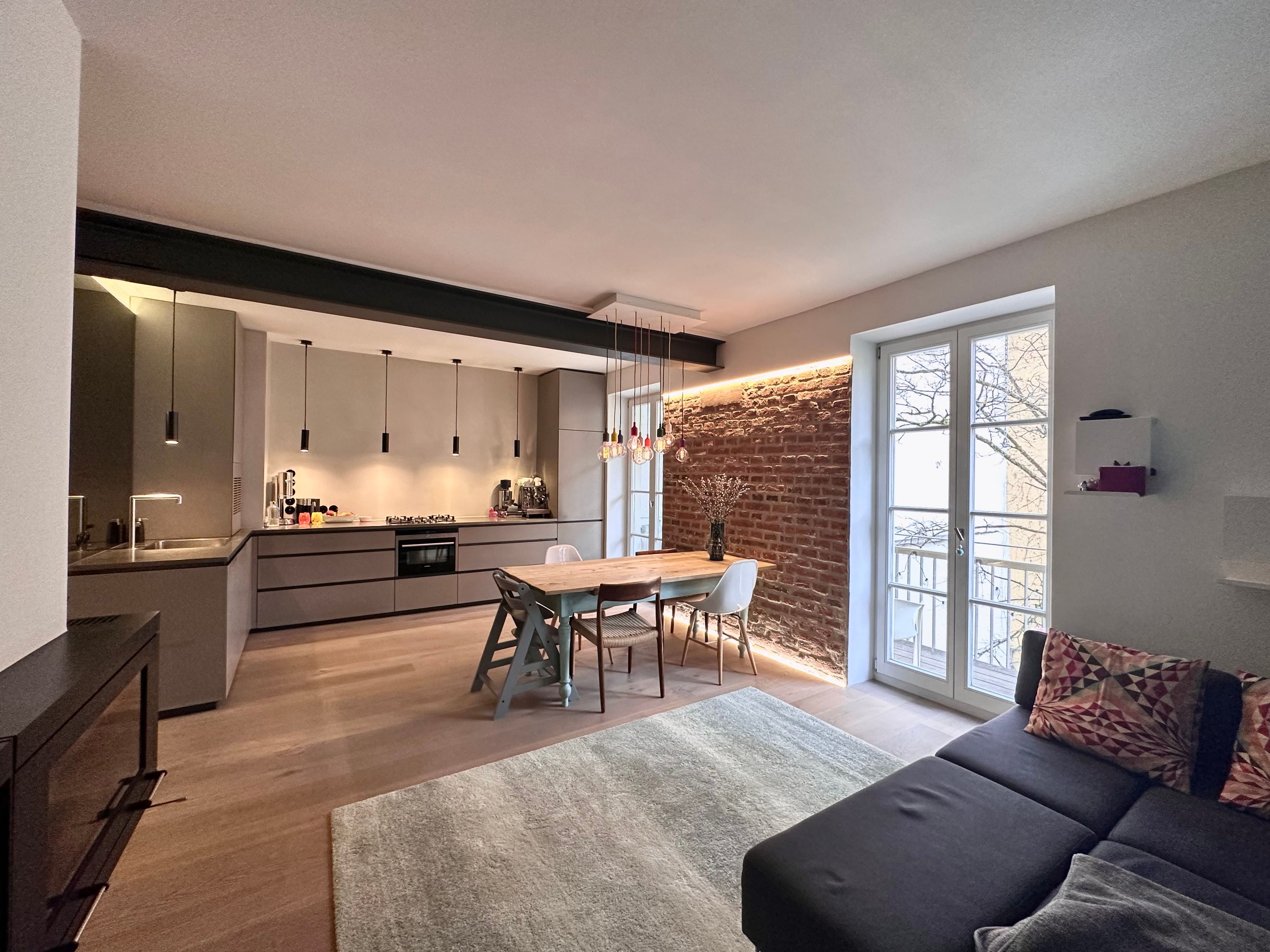  Historical Building Dream In The Heart Of Haidhause  -  historical building dream in the heart of haidhause  - Gallery -  41