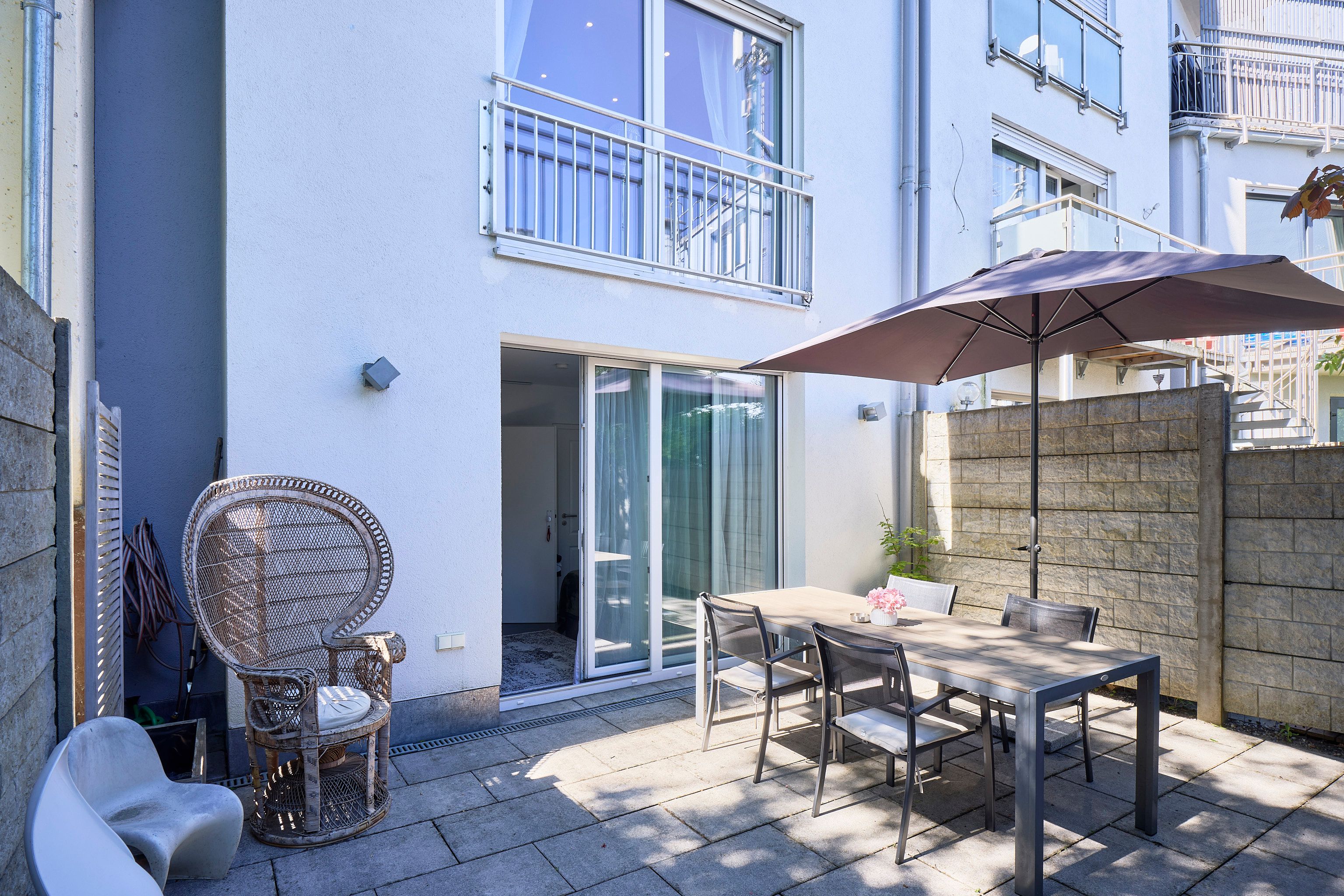  Spacious Multi-Level Designer Home With Terrace And Two Balconies – Ideal For Families Or Business S  -  Spacious multi-level designer home with terrace and two balconies – ideal for families or business stays.  - Gallery -  8
