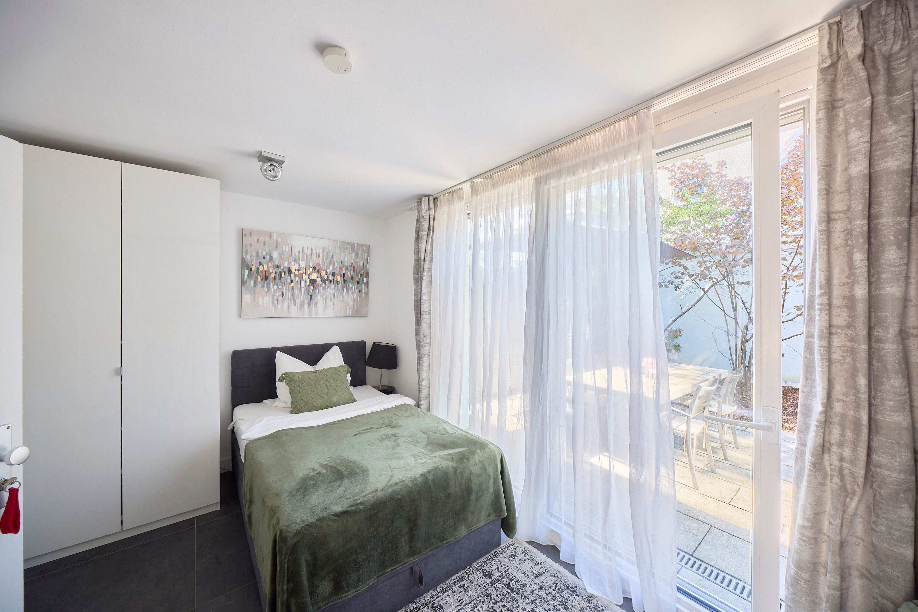  Spacious Multi-Level Designer Home With Terrace And Two Balconies – Ideal For Families Or Business S  -  Spacious multi-level designer home with terrace and two balconies – ideal for families or business stays.  - Gallery -  2
