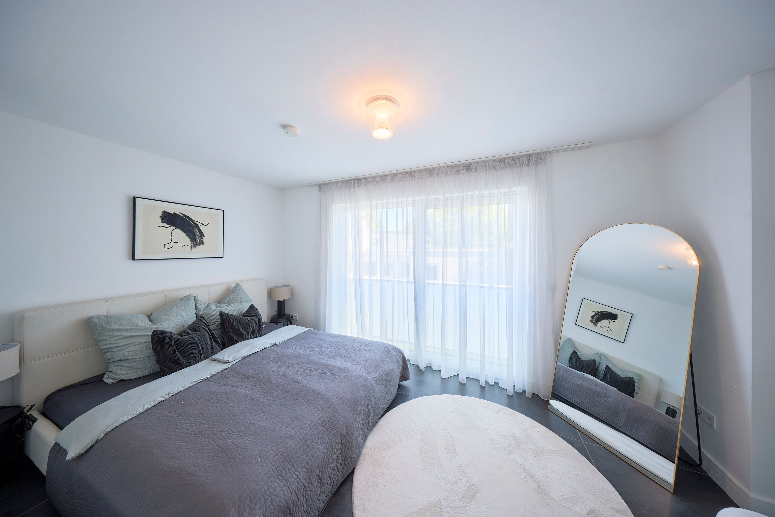  Spacious Multi-Level Designer Home With Terrace And Two Balconies – Ideal For Families Or Business S  -  Spacious multi-level designer home with terrace and two balconies – ideal for families or business stays.  - Gallery -  5