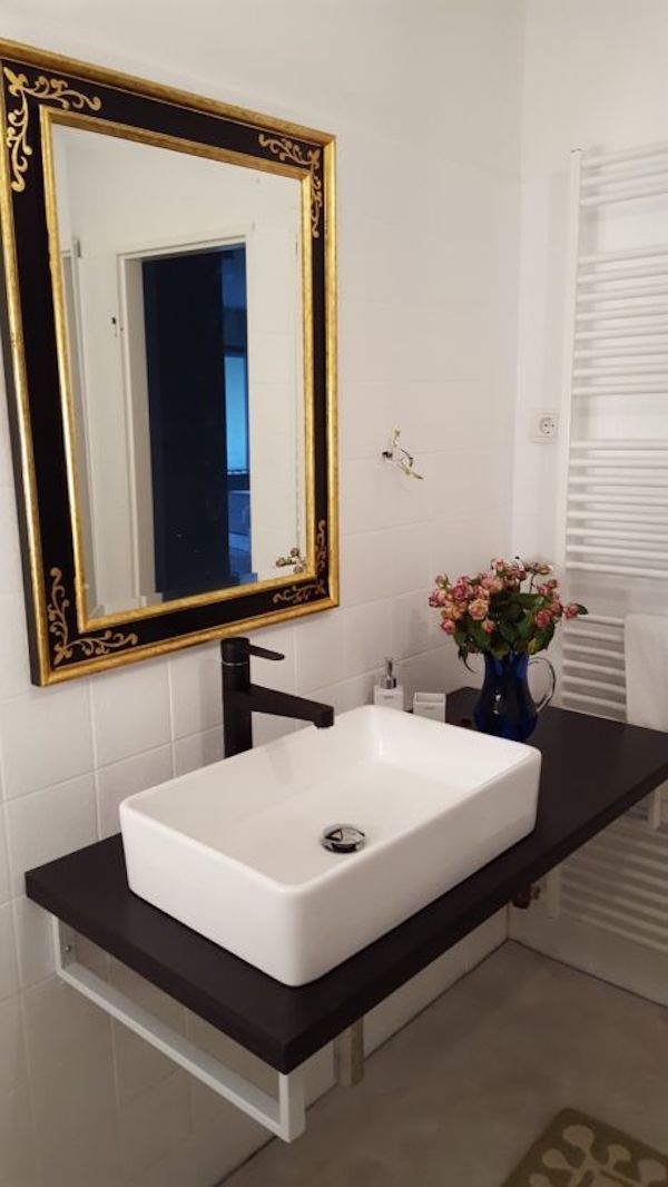 Neat, Lovely Flat In Bonn - 10