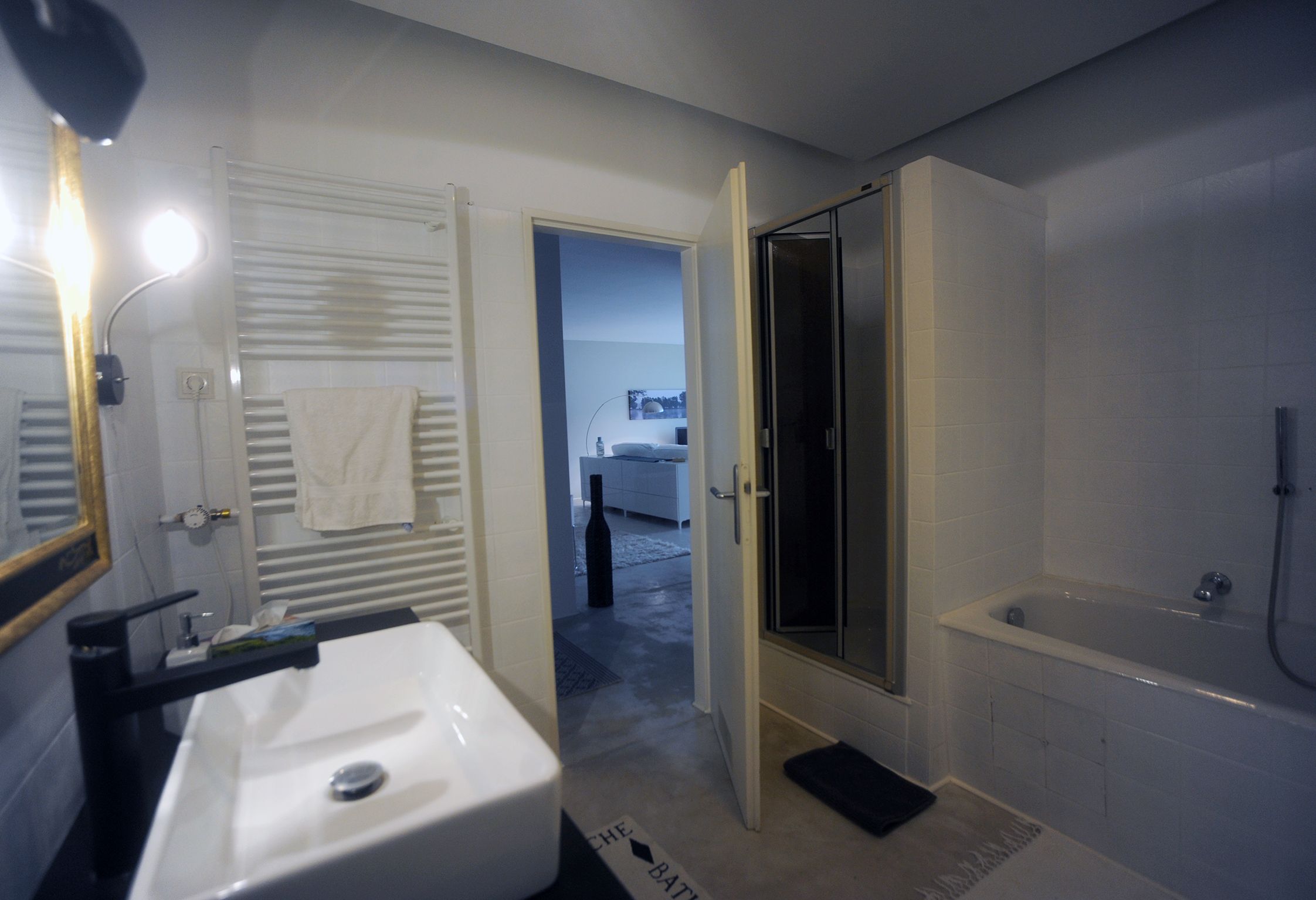 Neat, Lovely Flat In Bonn - 9