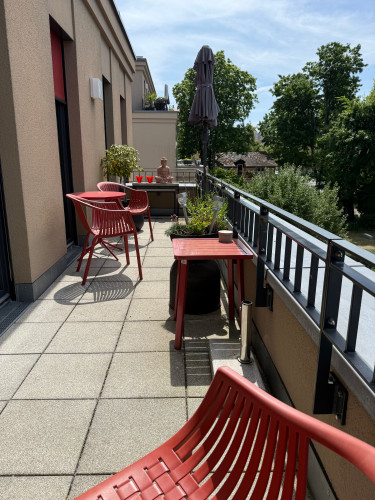 Exclusive, furnished, fully equipped 3-room apartment in a prime location in Potsdam city center with underground parking space and cleaning service - Gallery - 15