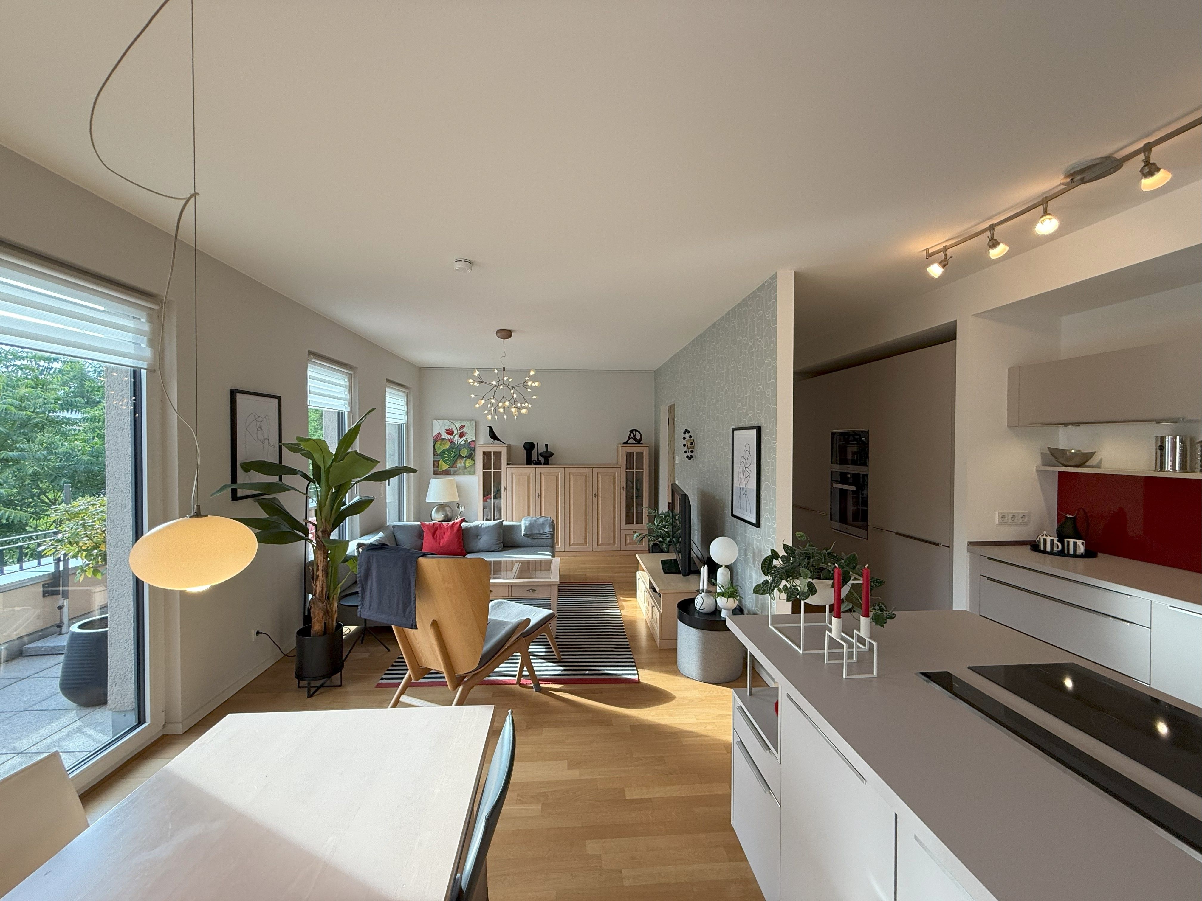 Exclusive, Furnished, Fully Equipped 3-Room Apartment In A Prime Location In Potsdam City Center Wit - 15