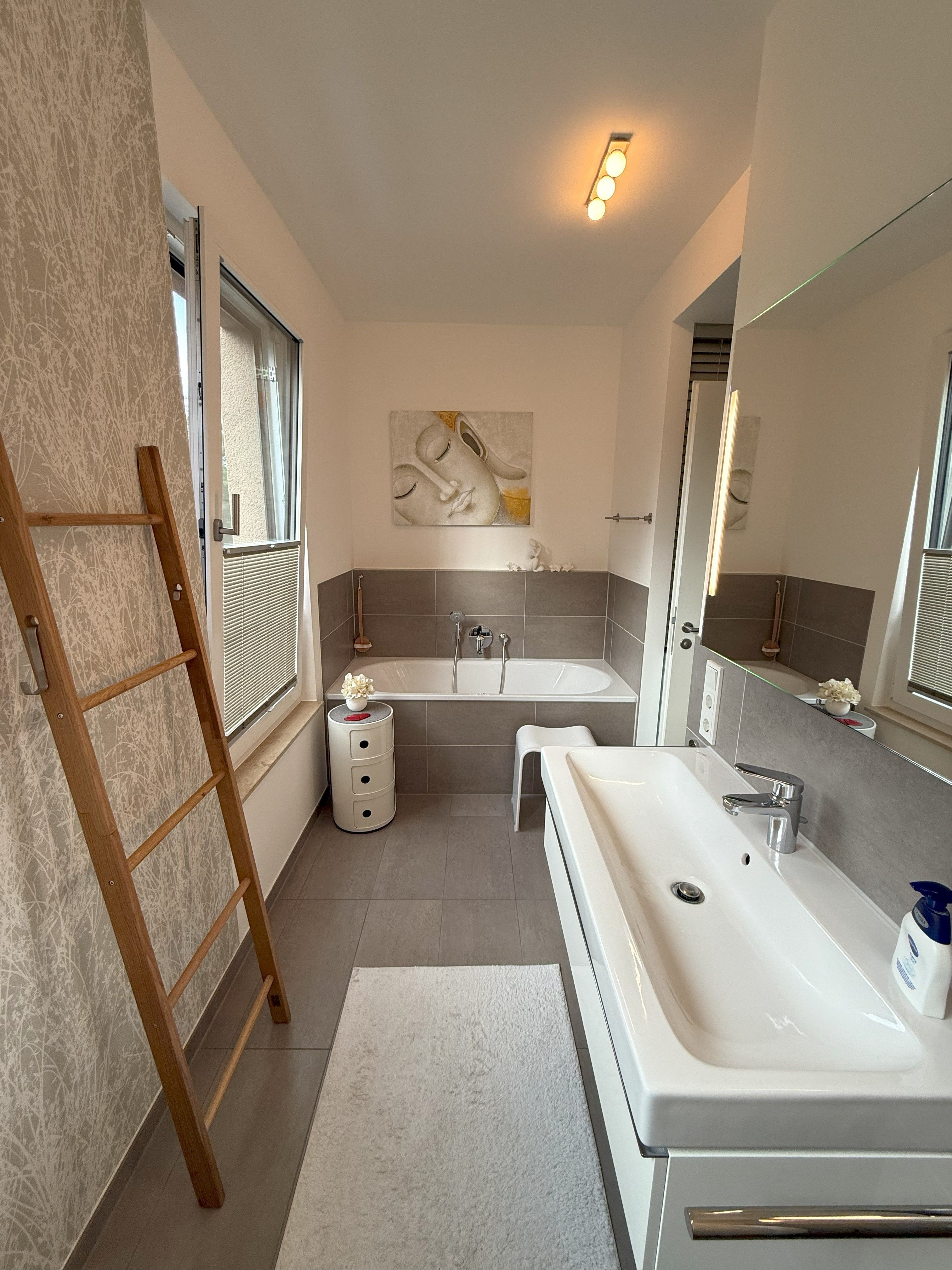 Exclusive, Furnished, Fully Equipped 3-Room Apartment In A Prime Location In Potsdam City Center Wit - 10