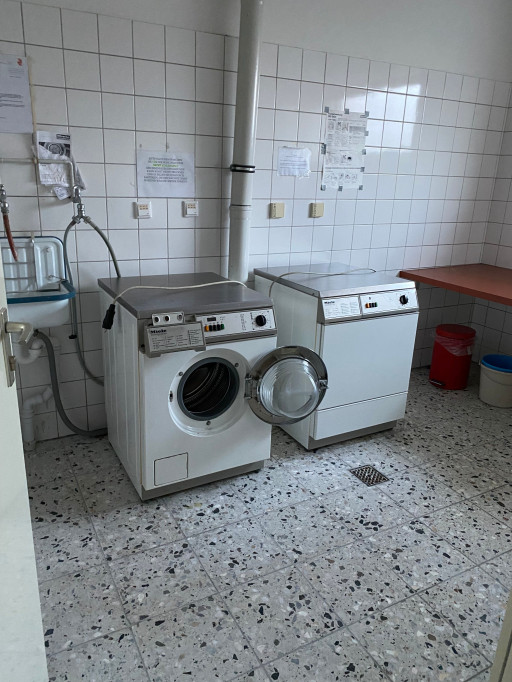 Modern and quiet studio in Hemelingen (Bremen) next to Daimler Mercedes Benz