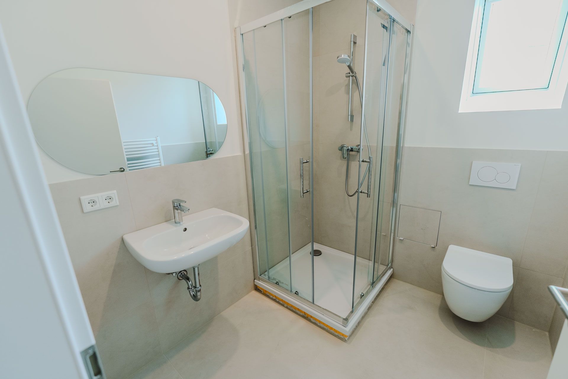 Stylish Old Town Apartment With Parking - Quiet - Central - 10