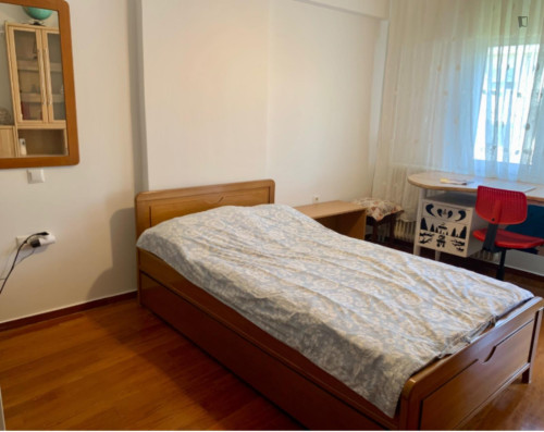 Cozy Twin Bedroom with a balcony in the heart of the city - Gallery - 21