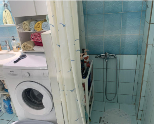 Cozy Twin Bedroom with a balcony in the heart of the city