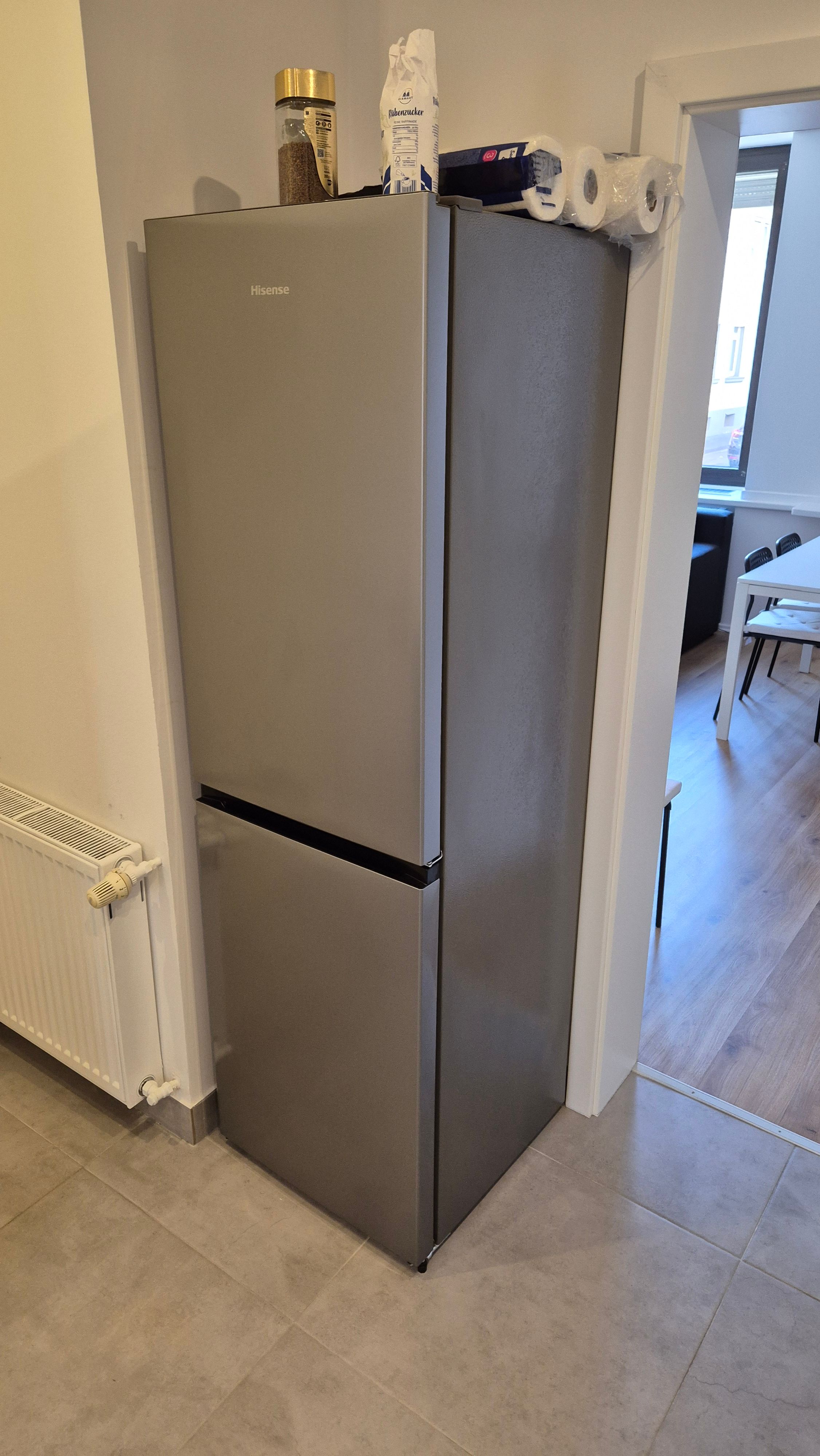 Newly Renovated Apartment Near City - 9