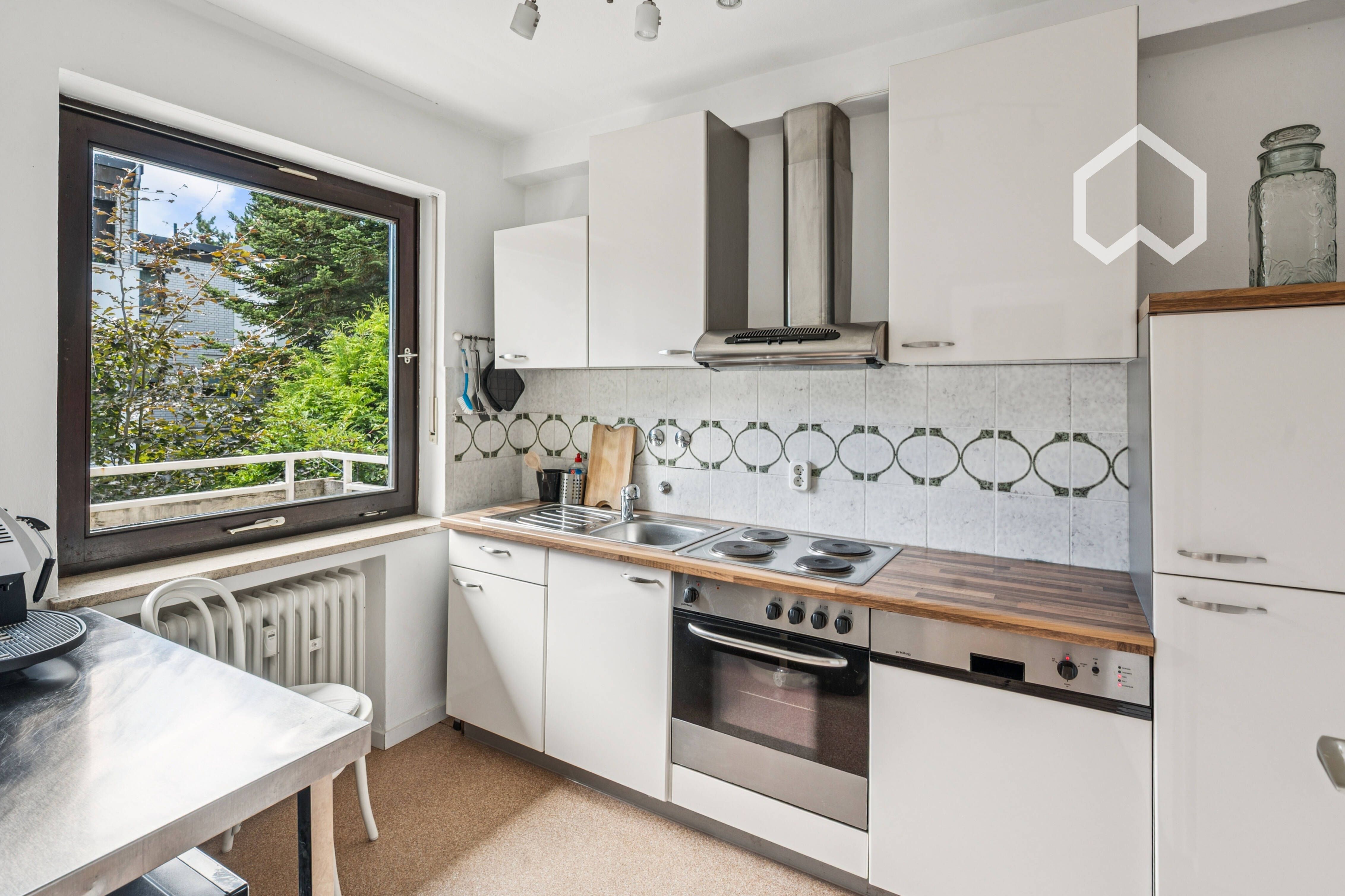  Bright Studio Apartment With South-Facing Balcony In Exclusive Herzogpark – Quiet And Close To The C  -  Bright Studio Apartment with South-Facing Balcony in Exclusive Herzogpark – Quiet and Close to the City Center  - Gallery -  7