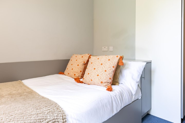 Classic En-Suite - 7