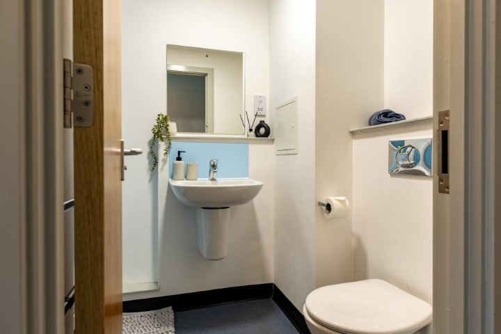 Silver Plus En-Suite - 17