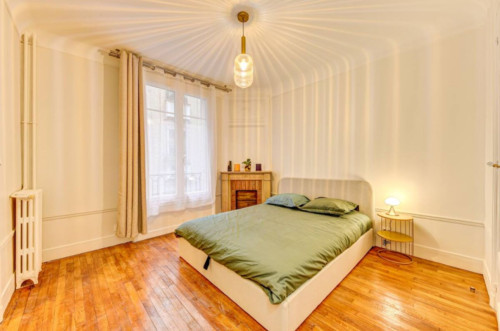 Eiffel Tower Apartment